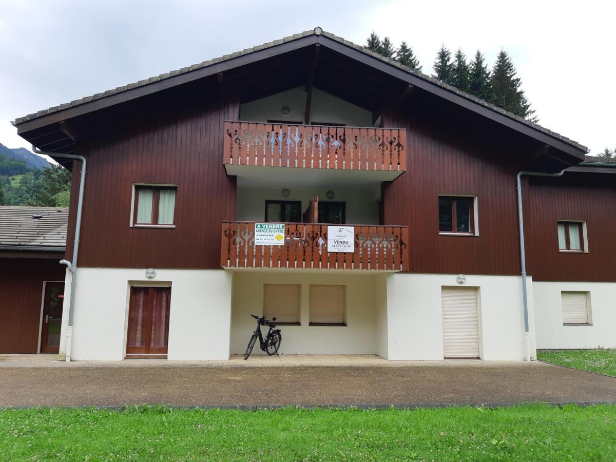 Studio Equipe / Proche Du Centre Samoens Exterior photo